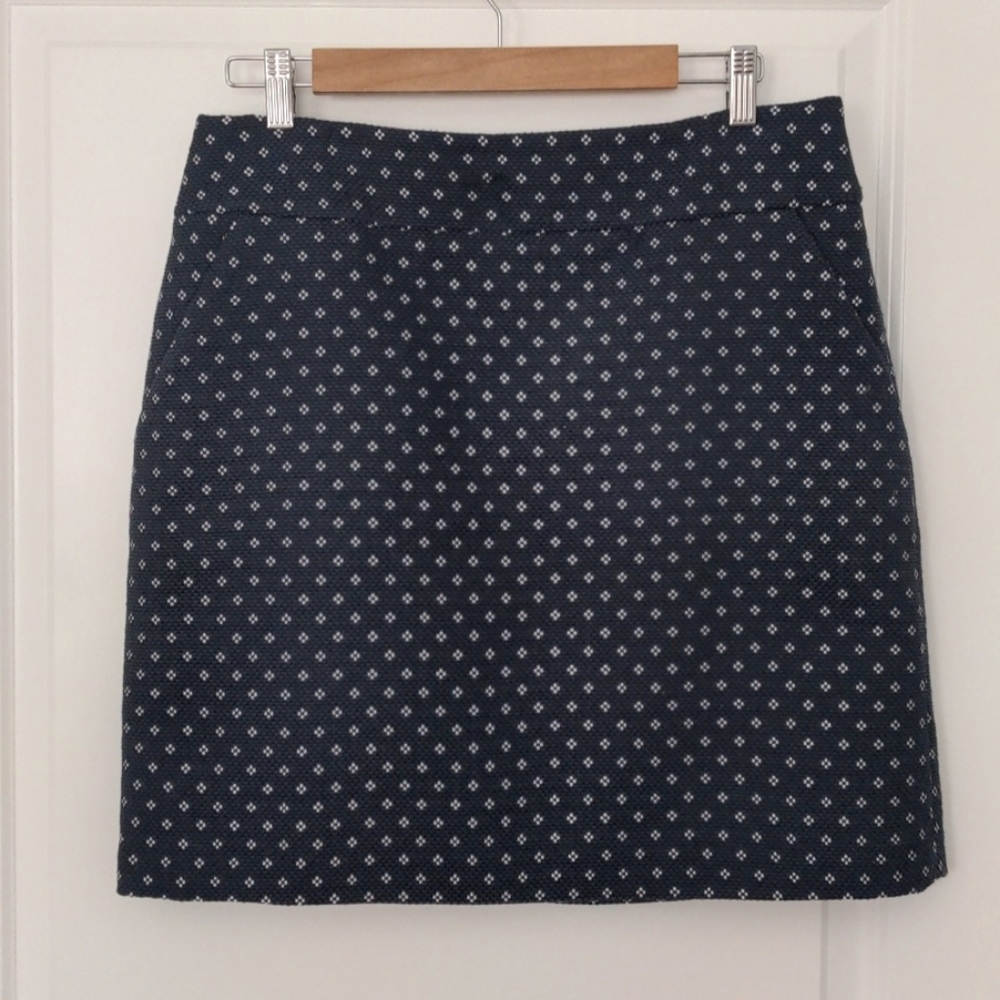 Ann Taylor Diamond Jacquard Skirt Blue size 12P
